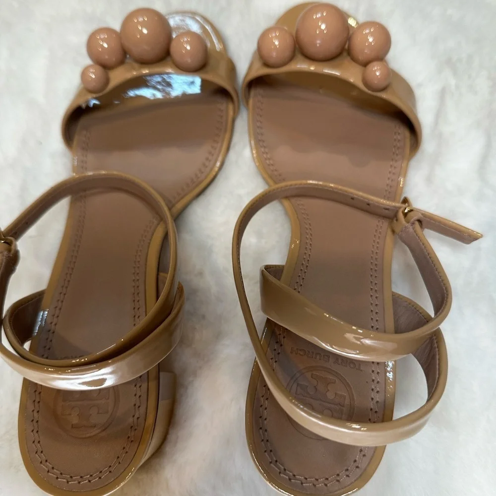 Tory Burch Patent Leather Bubble Sandals in Tan